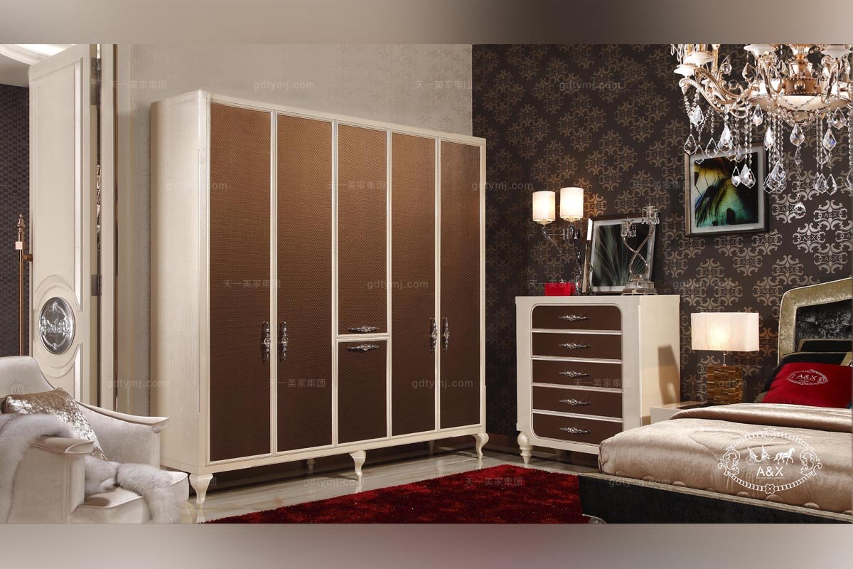 高端別墅家具后現代五門衣柜北京別墅家具公司