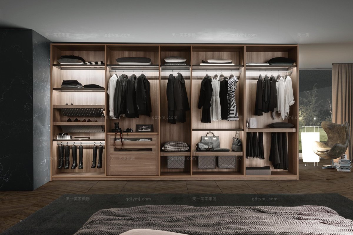 Presotto后現代固裝衣柜系列