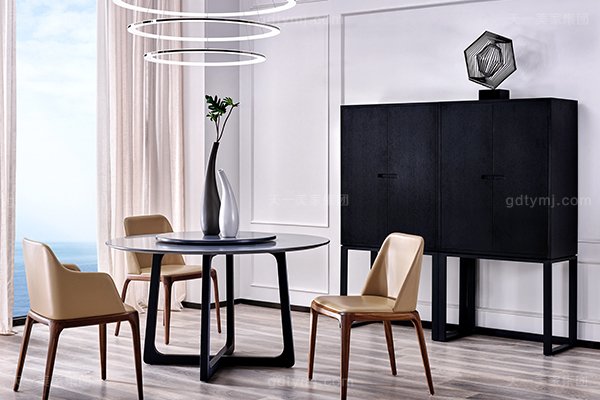 意大利極簡奢現代風家具餐廳名貴木飾面餐桌真皮軟包餐桌椅組合