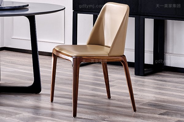 意大利極簡奢現代風家具餐廳名貴木飾面餐桌真皮軟包餐桌椅組合餐椅
