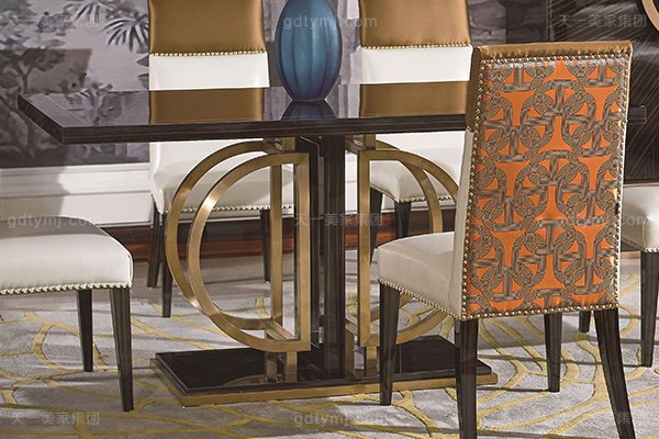 高端別墅后現(xiàn)代輕奢風格品牌家具黑檀木皮拼花餐廳家具餐桌椅組合餐桌