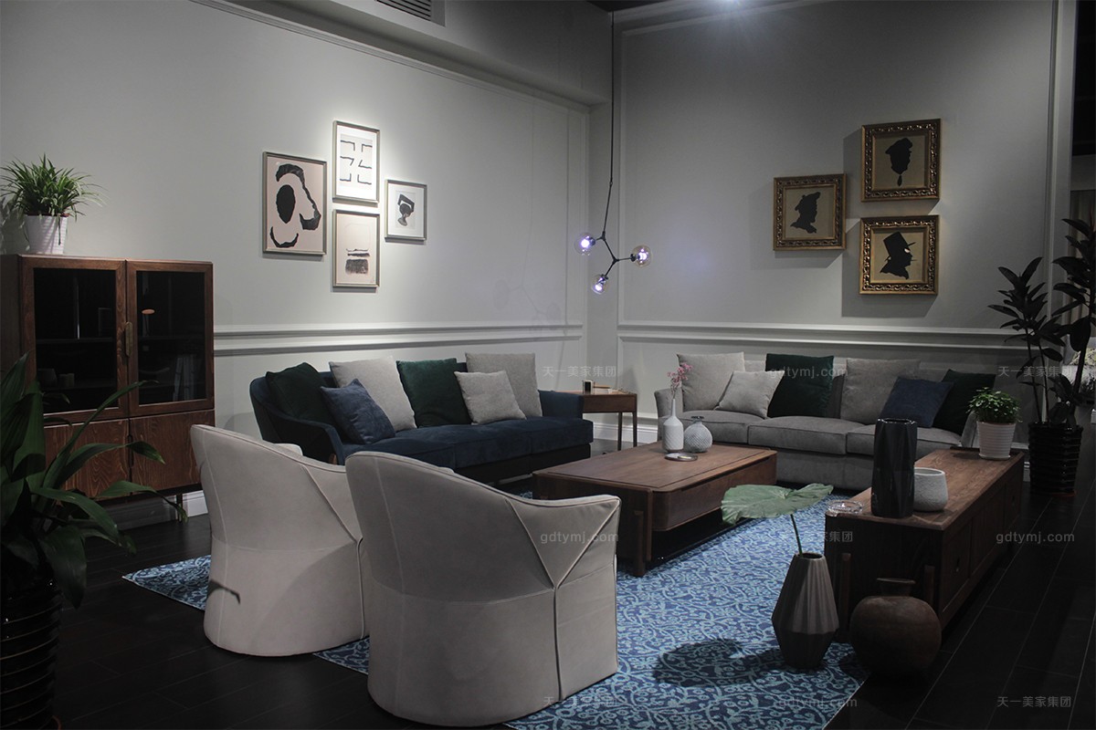 高檔輕奢主義客廳沙發組合